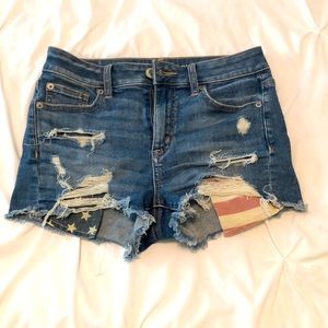 American Eagle jeans shorts w American flag pocket